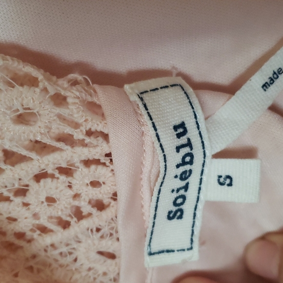 Stunning Soieblu Navy Pink Crochet Jumpsuit Small Size - Picture 9 of 9